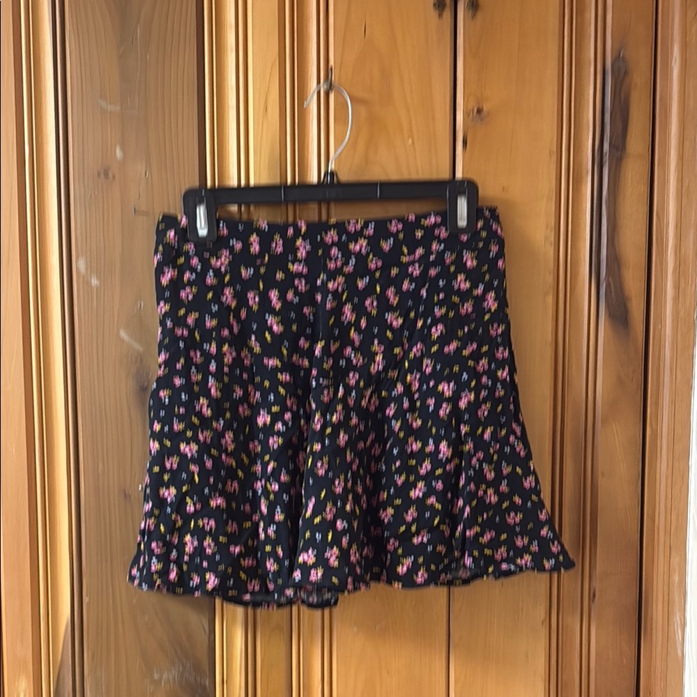 Zara Black and Pink Bubble Mini Skirt